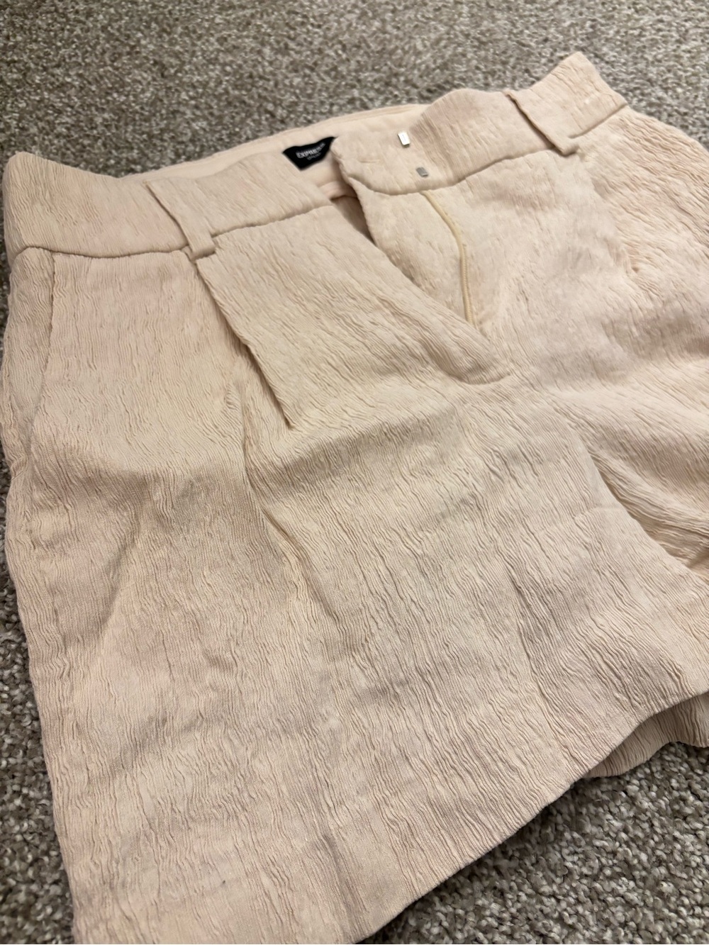 Express Cream Textured High-Waist Shorts
